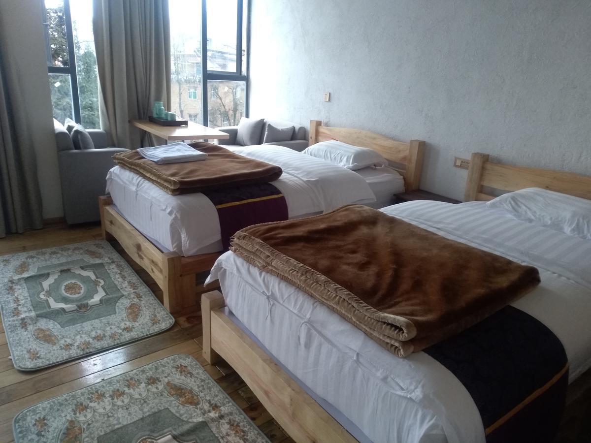 יוניאנג Jacky'S Guesthouse מראה חיצוני תמונה